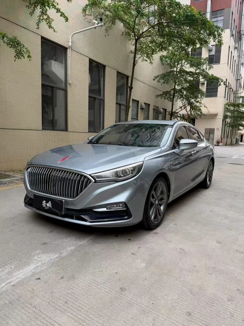 红旗H5 正面外观三