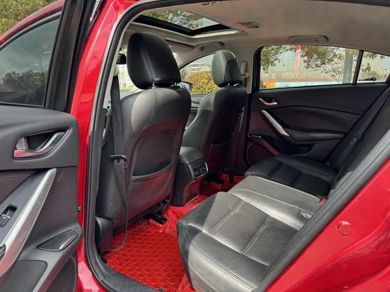 马自达阿特兹 内饰前排