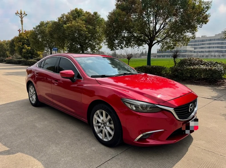 马自达阿特兹 正面外观三