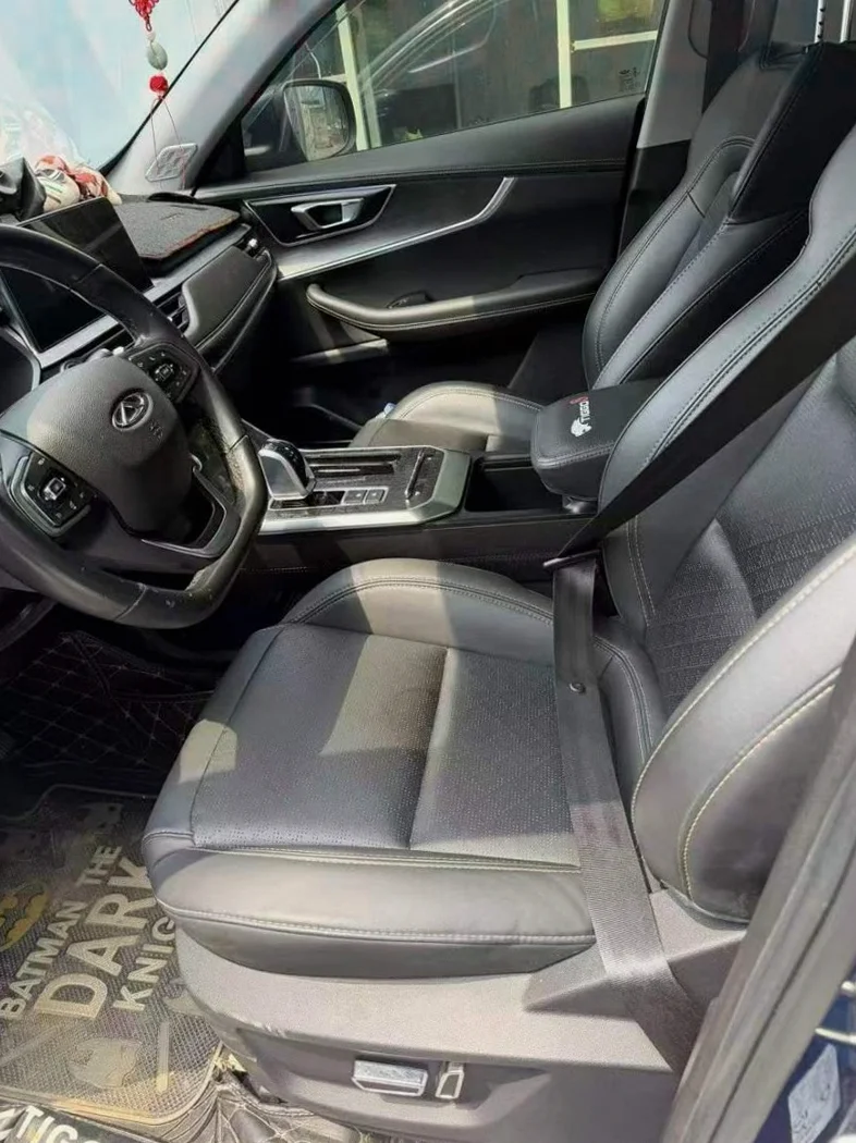 奇瑞瑞虎 后面外观一