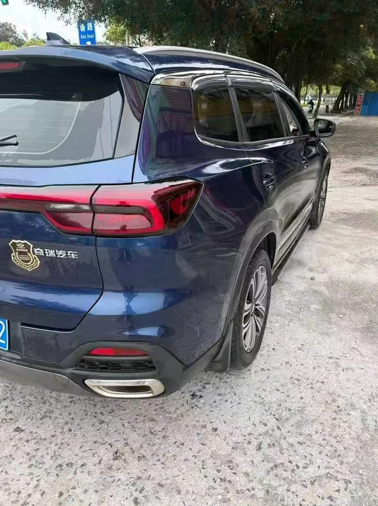 奇瑞瑞虎 内饰前排