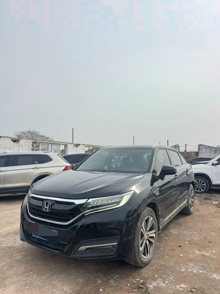 本田URV 正面外观二