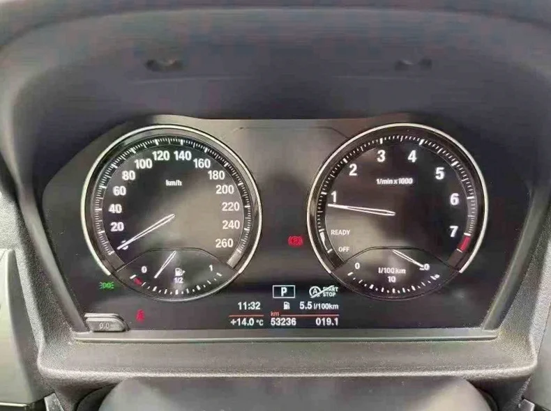 宝马1系 后面外观三