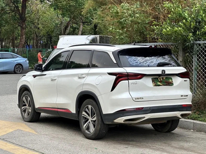 长安汽车CS75 内饰前排