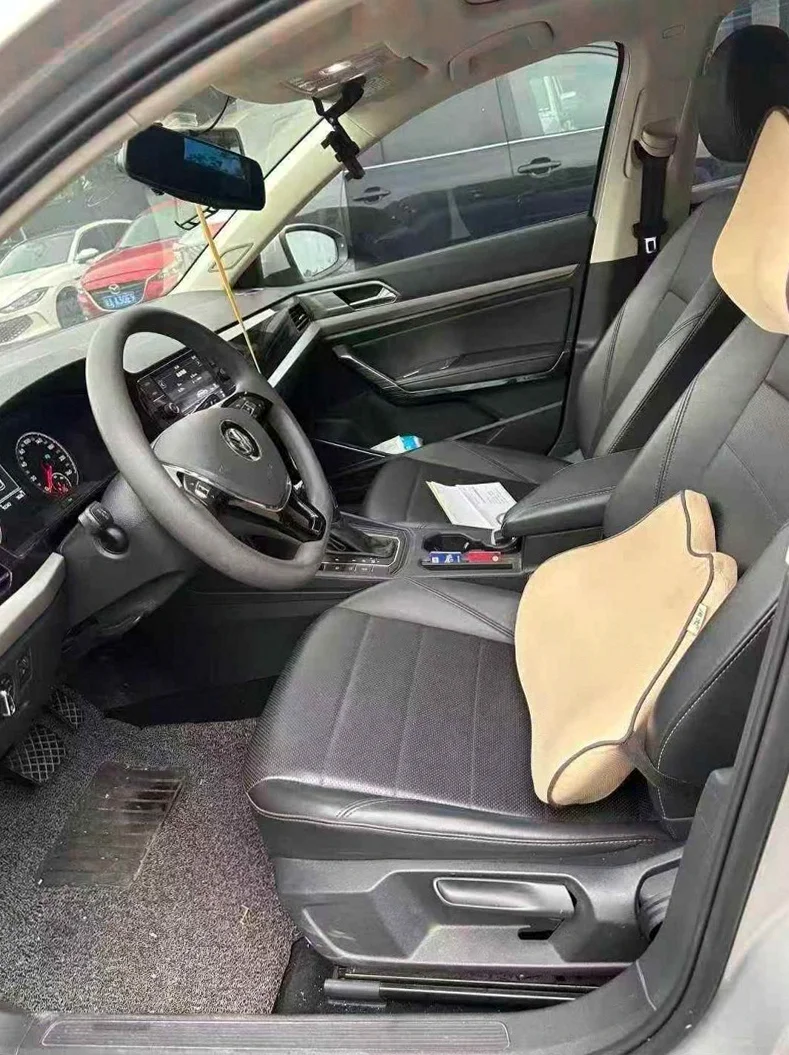 大众朗逸 内饰后排