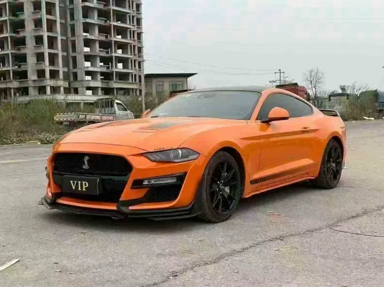 福特野马 正面外观二