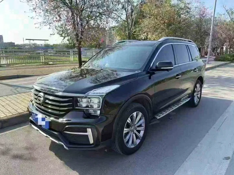 传祺GS8 正面外观二