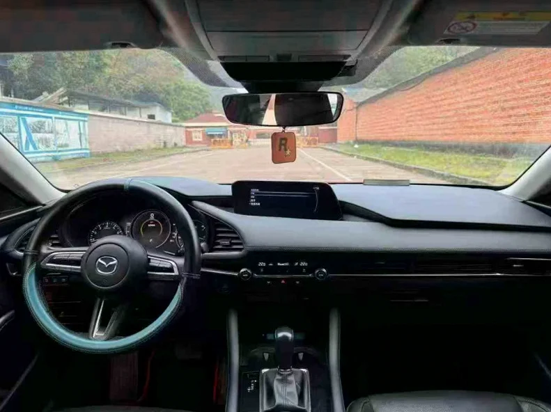 马自达昂克赛拉 后面外观三