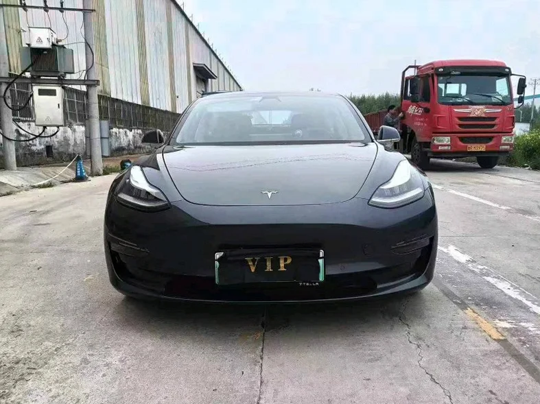 20年特斯拉Model3长续航后轮驱动版