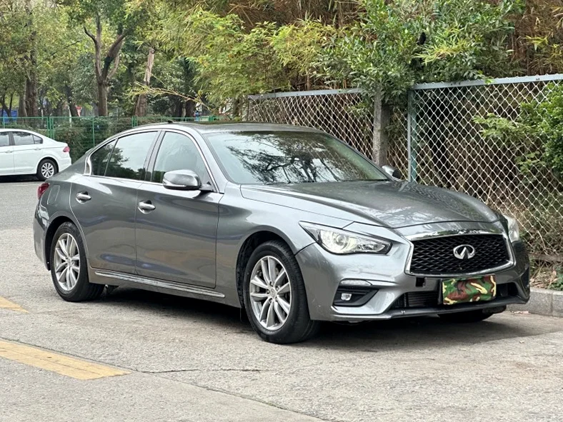 英菲尼迪Q50L 正面外观二