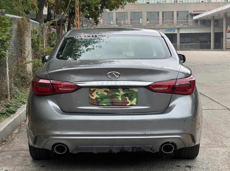 英菲尼迪Q50L 驾驶室