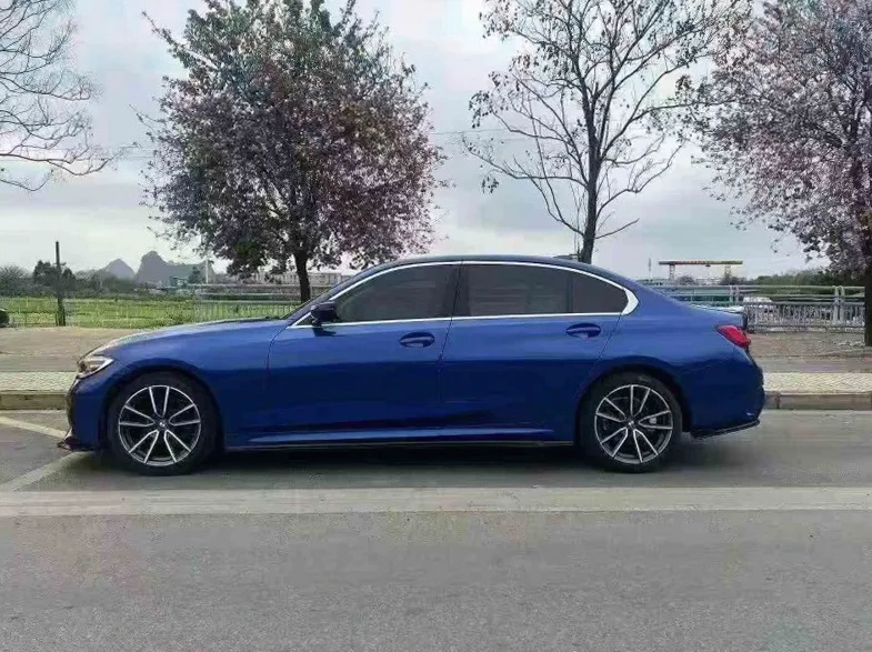 宝马3系 正面外观三