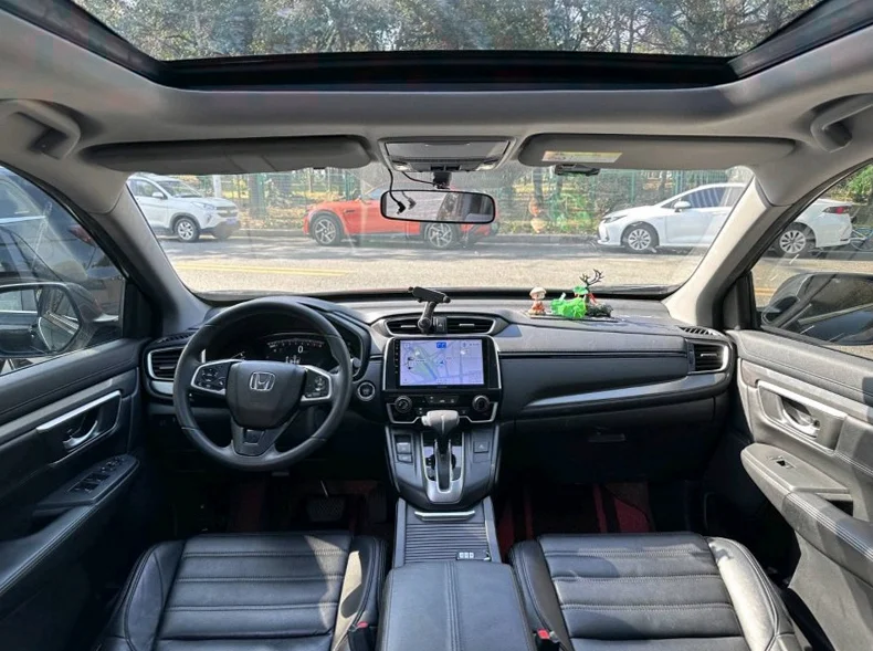 本田皓影 后面外观一