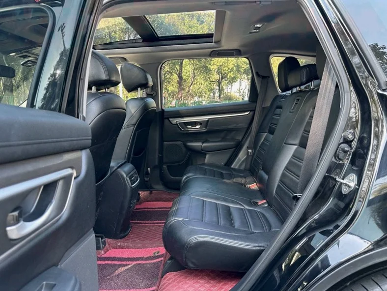 本田皓影 后面外观二