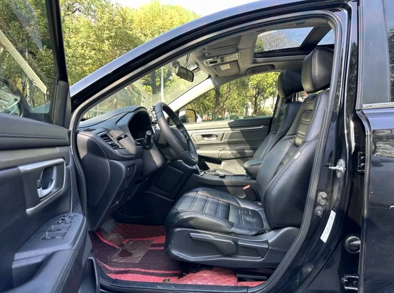 本田皓影 后面外观三