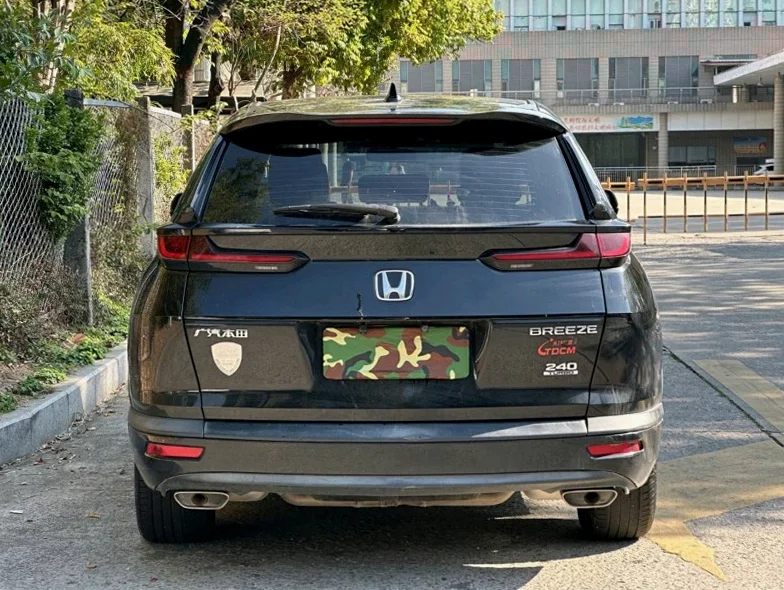 本田皓影 驾驶室