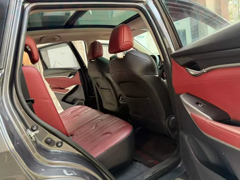 长安汽车CS75 内饰前排