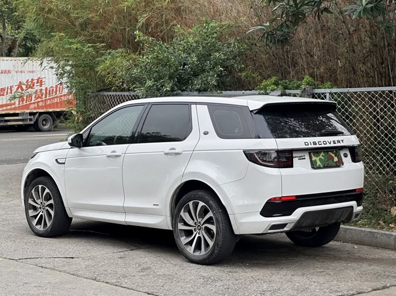 路虎发现神行 内饰前排