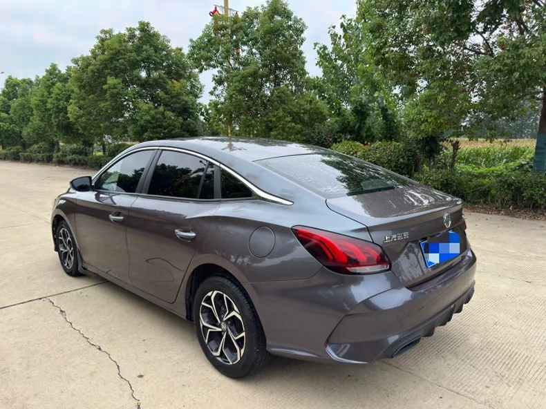 名爵5 后面外观二