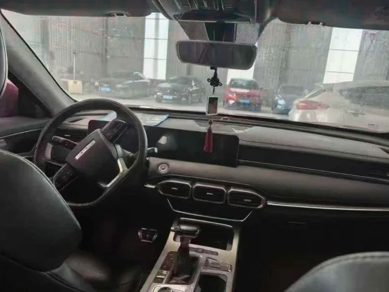 奇瑞捷途 后面外观一