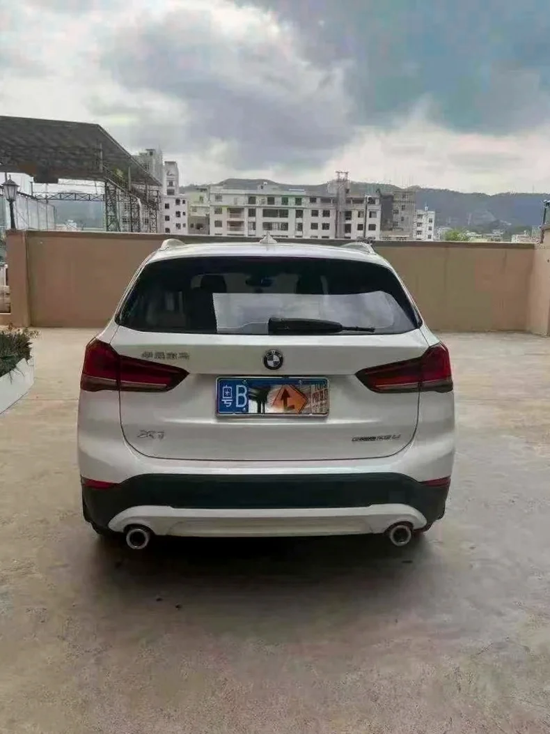 X1宝马 驾驶室