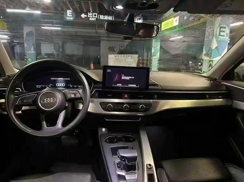 奥迪A4L 后面外观二