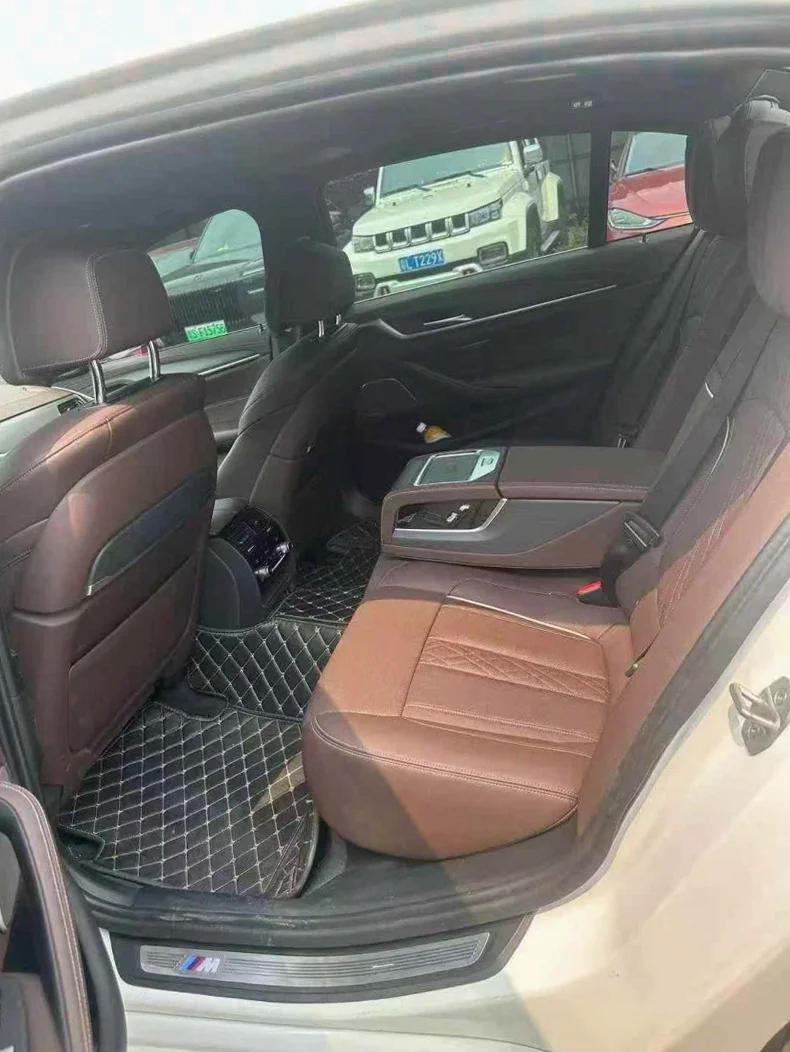 宝马5系 后面外观三