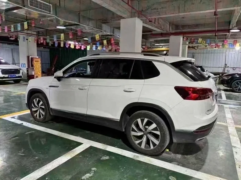 大众探岳 后面外观三