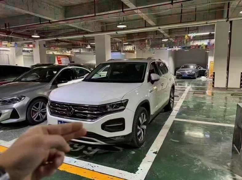 大众探岳 正面外观二