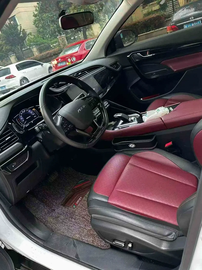 风神东风 后面外观二