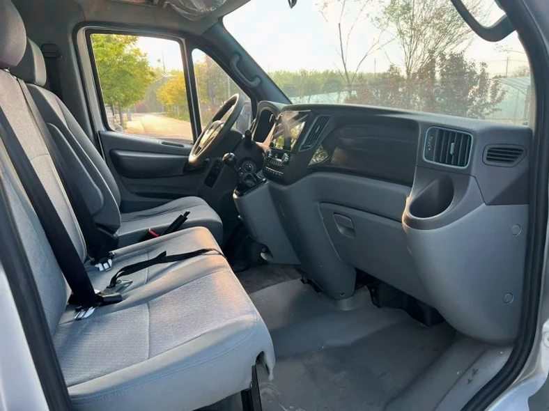 福田图雅诺 后面外观三