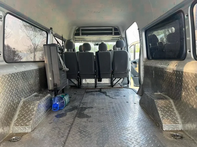 福田图雅诺 内饰后排