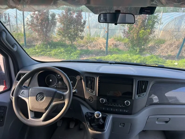 福田图雅诺 内饰前排