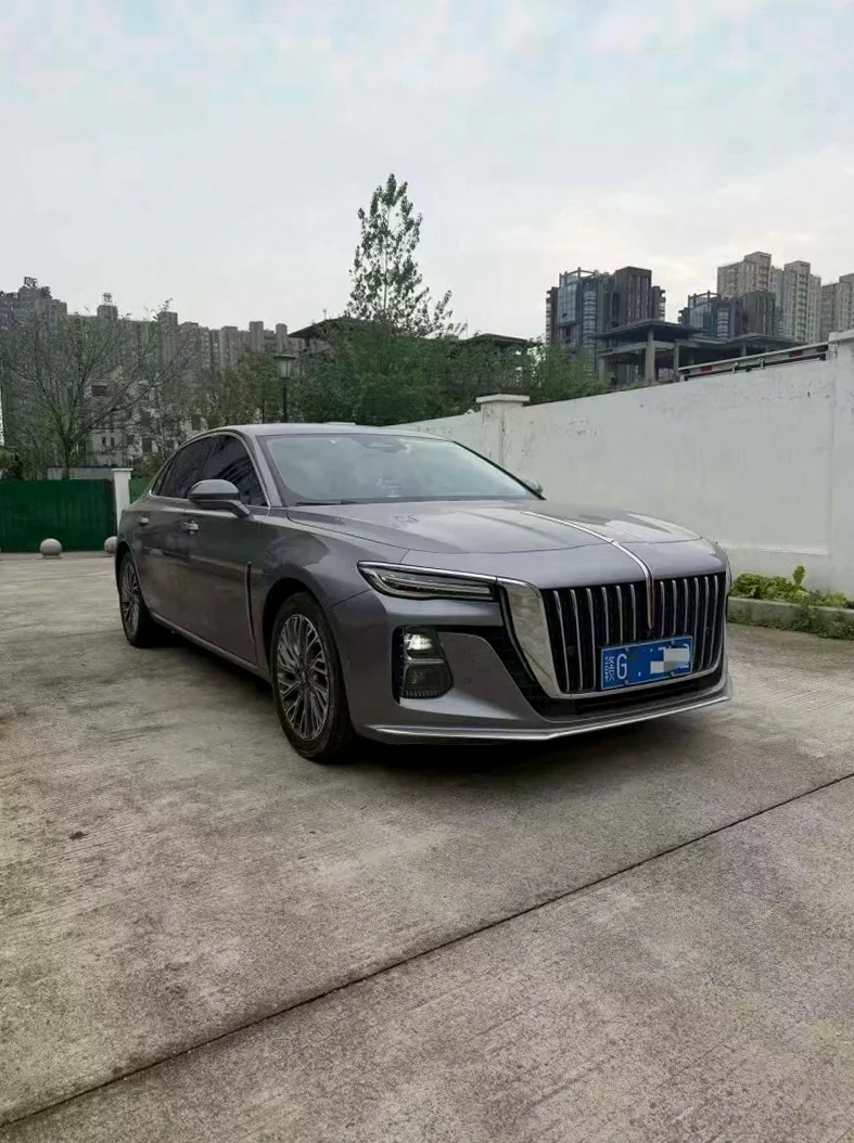 红旗H5 正面外观三