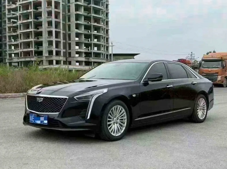 凯迪拉克CT6 正面外观二