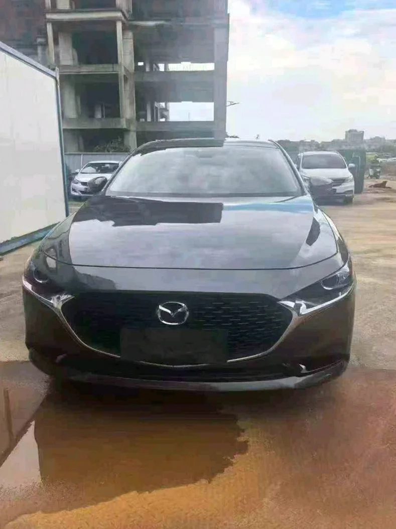 22年马自达昂克赛拉2.0L高配