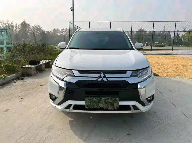 22年三菱欧蓝德2.0自动档高配