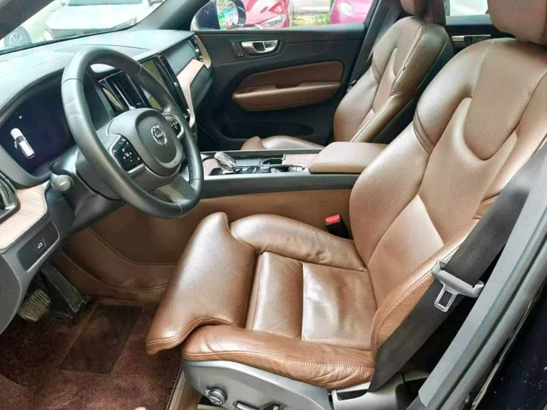 沃尔沃XC60 后面外观二