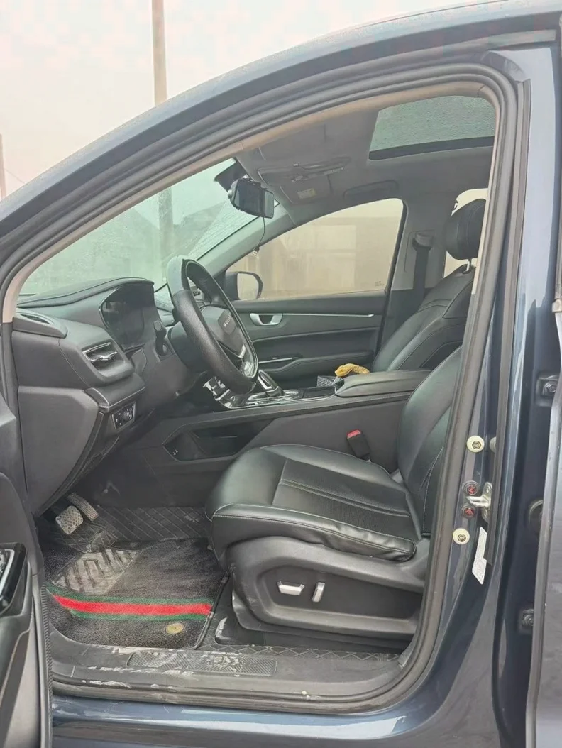 五菱汽车凯捷 驾驶室