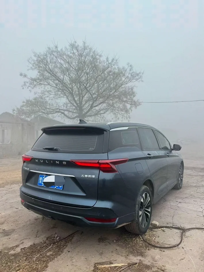 五菱汽车凯捷 正面外观三