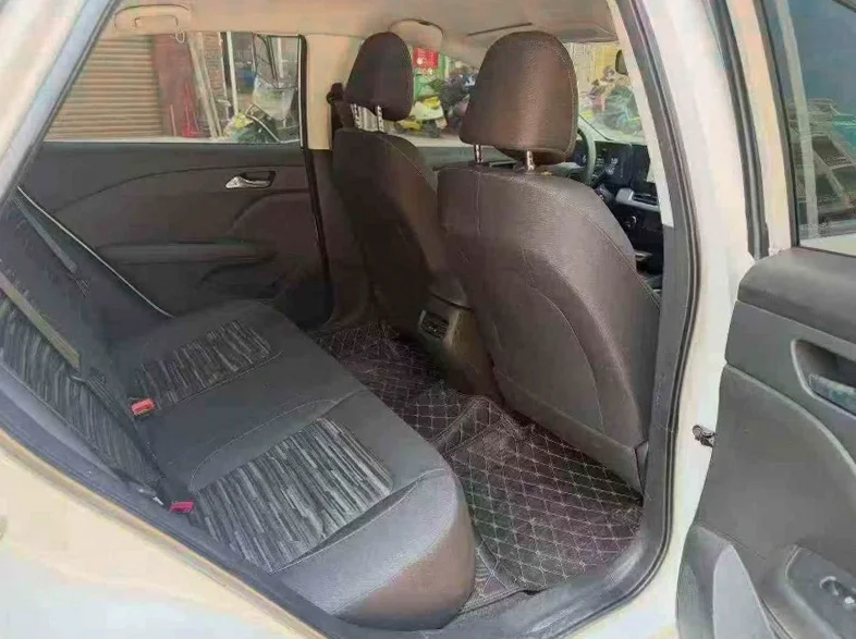 雪佛兰科鲁泽 内饰后排