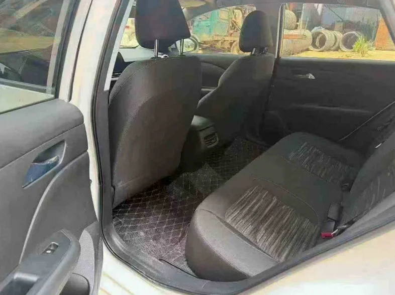 雪佛兰科鲁泽 后面外观二