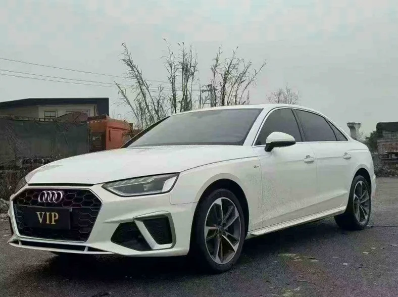 奥迪A4L 正面外观三