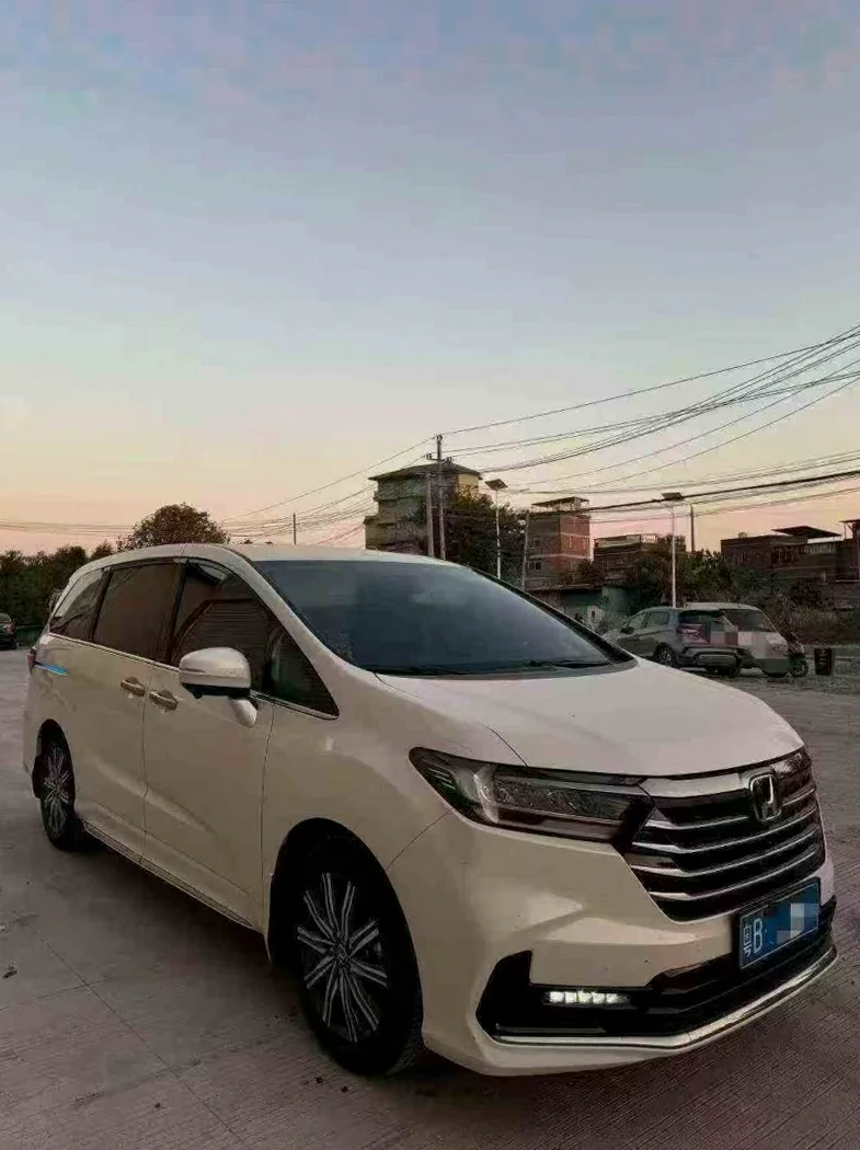 本田奥德赛 正面外观二