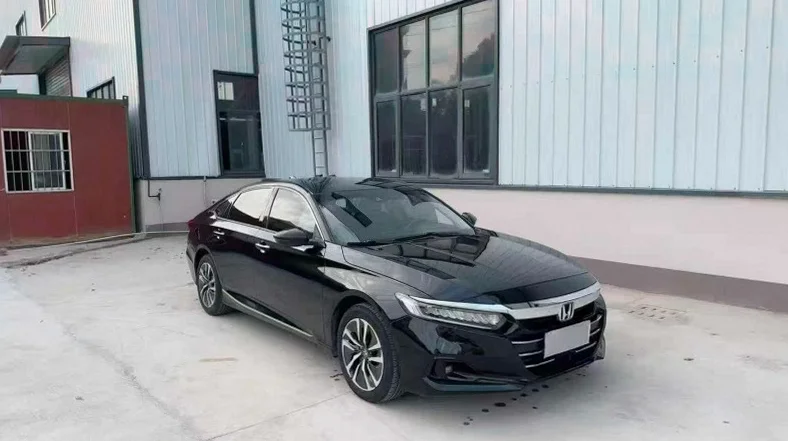 本田雅阁 正面外观二