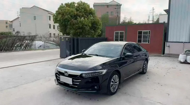 本田雅阁 正面外观三