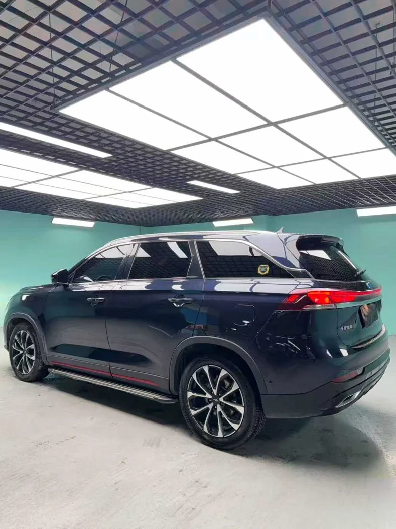 长安汽车欧尚 内饰前排