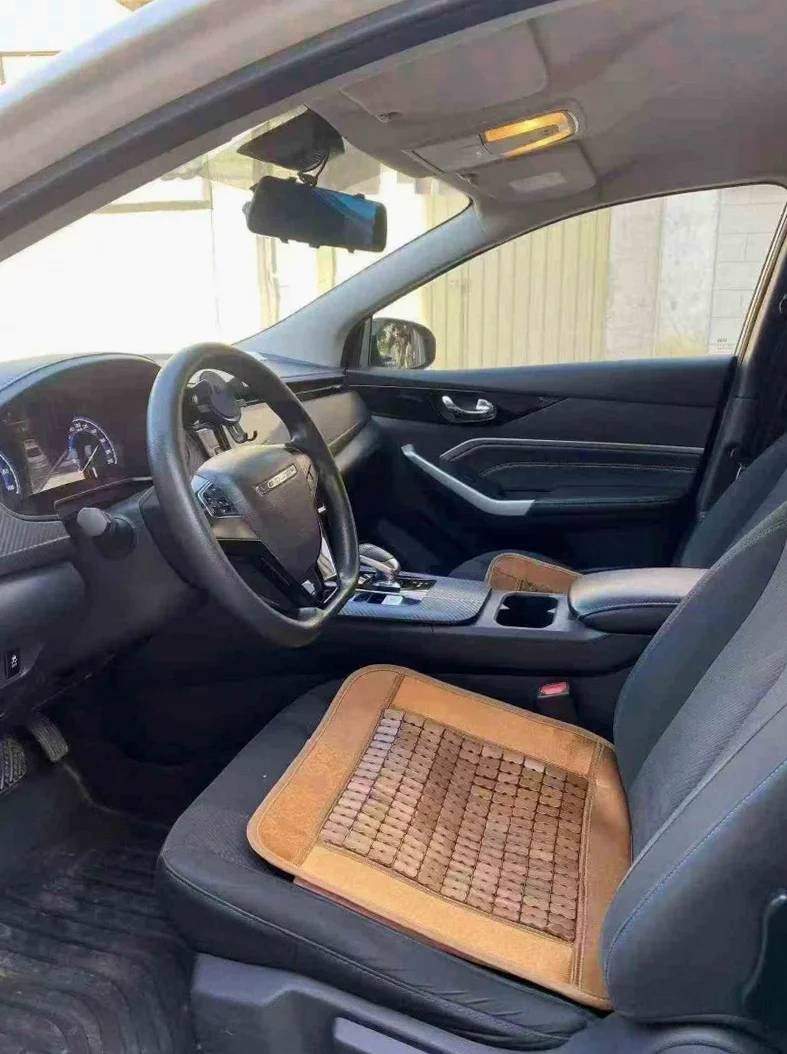 启辰D60 后面外观一