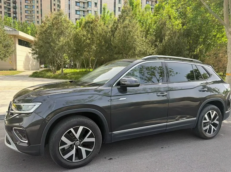 大众探岳 正面外观二