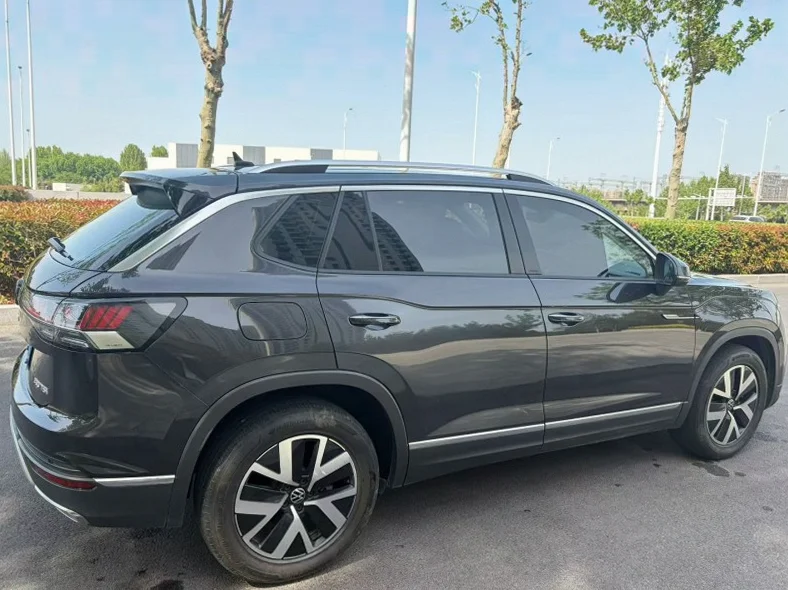 大众探岳 内饰后排